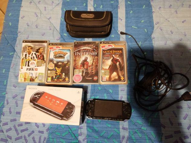 Psp usata con 4 giochi Psp usata con 4 giochi