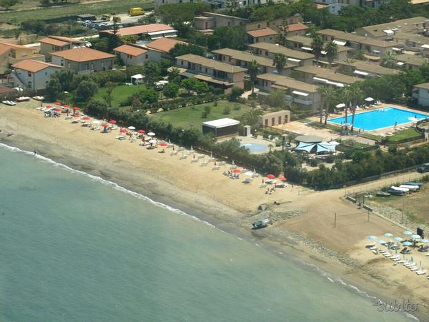 Villetta a schiera arredata in residence al mare vicino