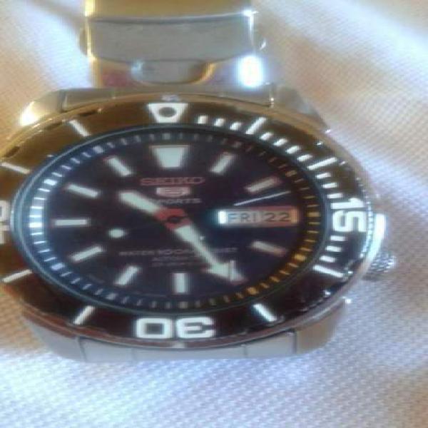 Seiko sub automatico