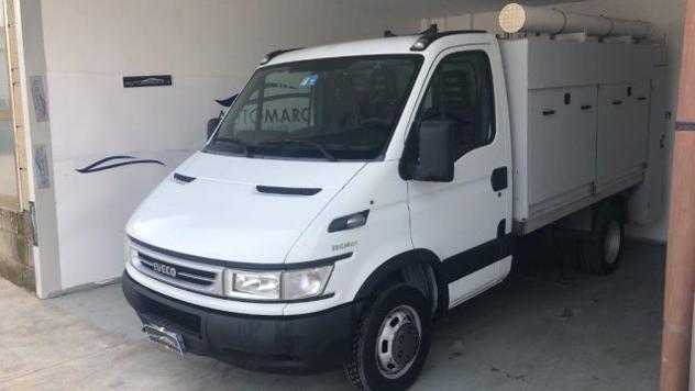 Iveco daily 35c15 3.0 hpi plm-rg cabinato soli km 57000 1