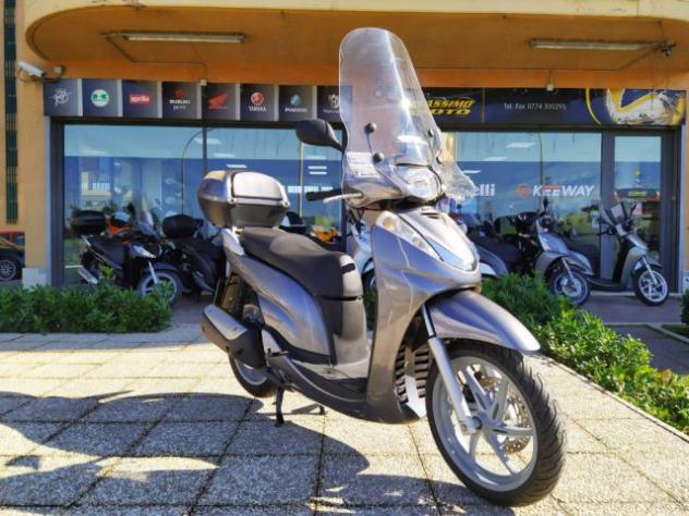 Honda sh 300 i passaggio garanzia tagliando inclusi rif. Honda sh 300 i passaggio garanzia tagliando inclusi rif.