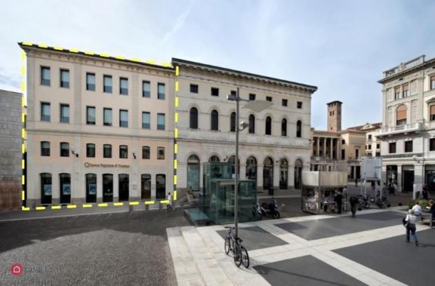 Stabile / palazzo di 1143mq in via cavour a padova