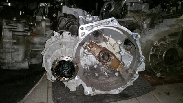Cambio volkswagen caddy 1896cc tdi del 2007 Cambio volkswagen caddy 1896cc tdi del 2007