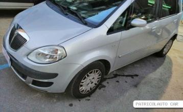 Lancia musa 1.4 argento… Lancia musa 1.4 argento…