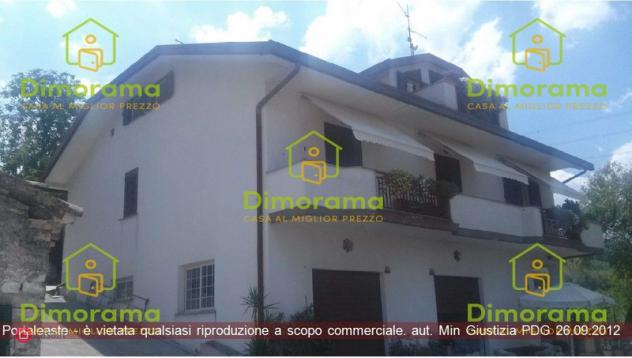 Appartamento di 219mq in via val di foro 14 a casacanditella