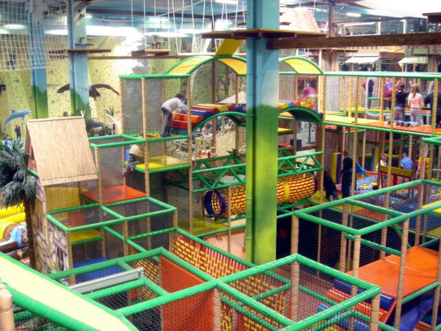 Giochi e arredamento per parco giochi, ludoteche e asili Giochi e arredamento per parco giochi, ludoteche e asili