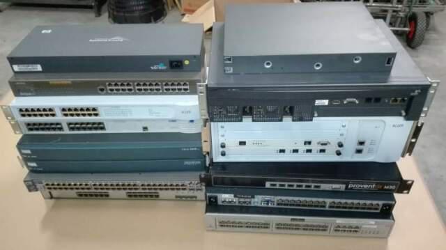 Cisco HP 3COM D-Link Switch Gateway Firewall Centrale