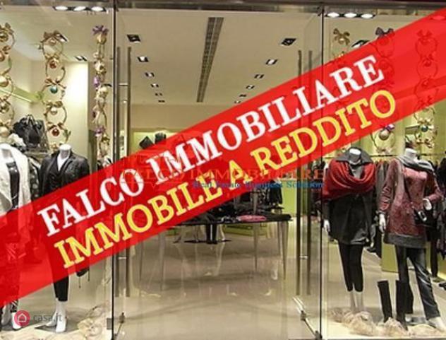 Locale commerciale di 96mq in via giambellino 57 a milano