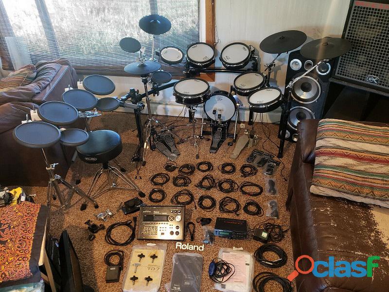 In bundle roland td 30,td 7 percussion In bundle roland td 30,td 7 percussion