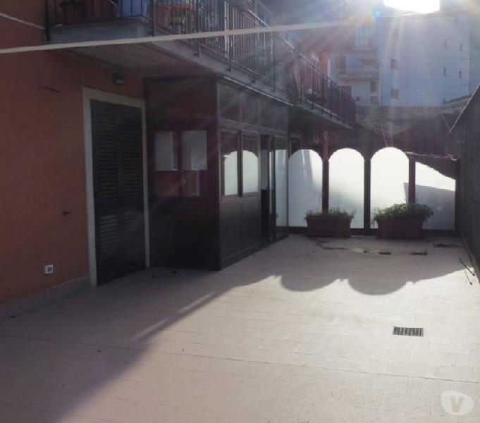 Recente costruz. con garage 20 mq, termoaut. 80 mq belpasso Recente costruz. con garage 20 mq, termoaut. 80 mq belpasso