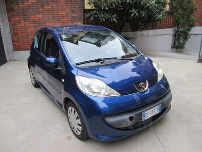 Peugeot 107 68CV 3p. Desir Usata a Torino - VetrinaMotori