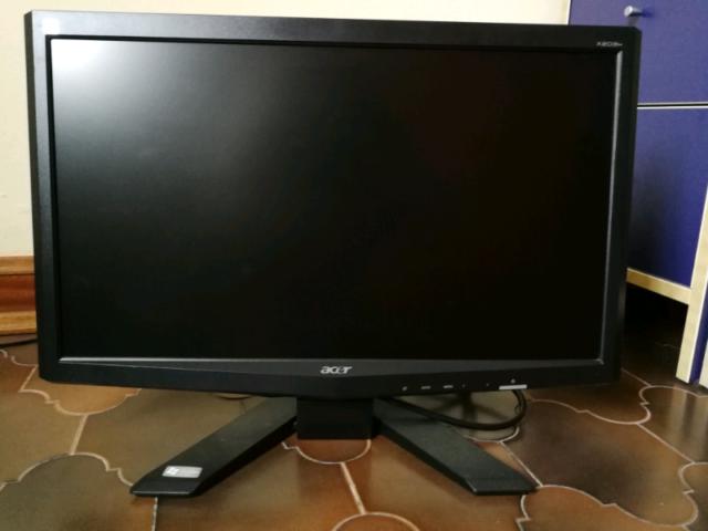 Monitor pc LCD 20 pollici