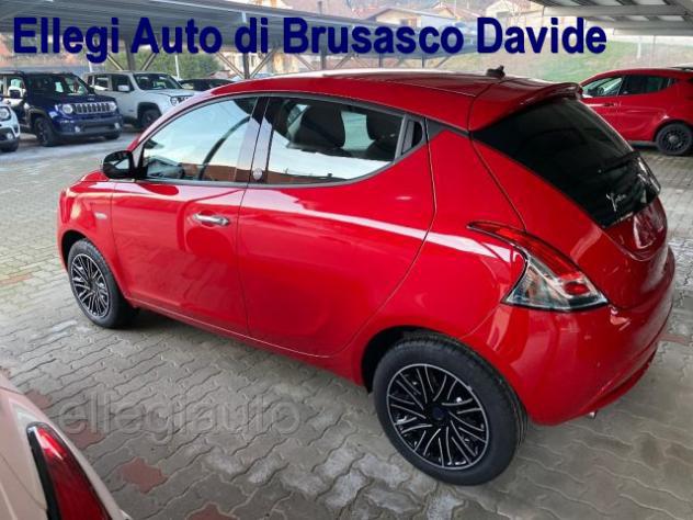 LANCIA Ypsilon 1.2 69 CV 5 porte GPL Ecochic Gold KM 0 rif.