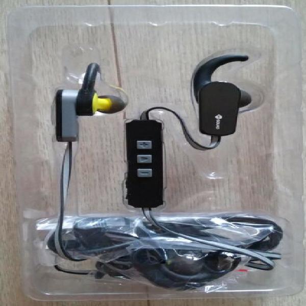 Auricolari bluetooth con microfono Auricolari bluetooth con microfono