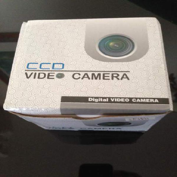 Telecamera ccd a colori pir-d Telecamera ccd a colori pir-d