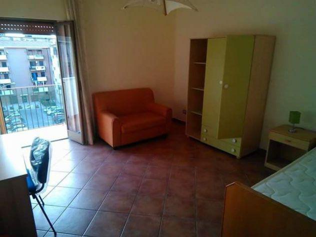 Disponibile 2 ampie stanze singole con balcone Disponibile 2 ampie stanze singole con balcone