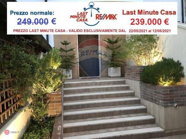 Villetta a schiera di 300mq in via papa giovanni xxiii a Villetta a schiera di 300mq in via papa giovanni xxiii a