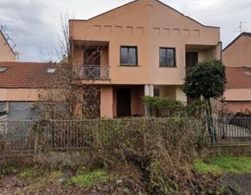 Villetta a schiera in… Villetta a schiera in…