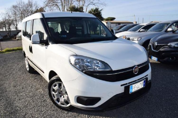Usato fiat doblò diesel 2016 a montalto di castro Usato fiat doblò diesel 2016 a montalto di castro