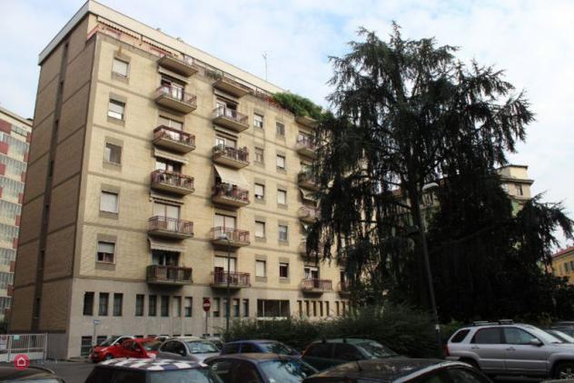 Appartamento di 120mq in viale sabotino a milano