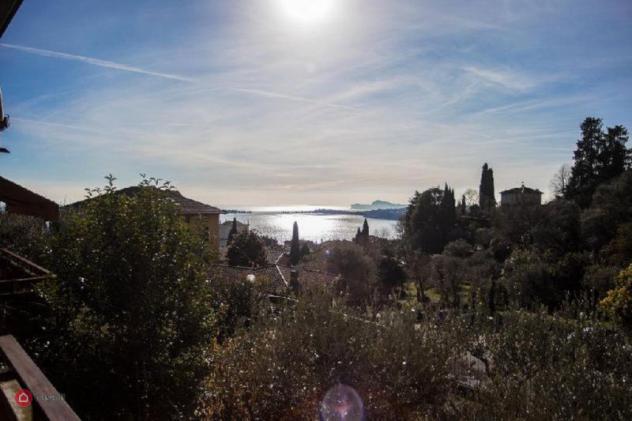 Villa di 130mq a gardone riviera Villa di 130mq a gardone riviera
