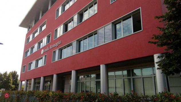 Ufficio di 145mq in via rimini a bologna Ufficio di 145mq in via rimini a bologna