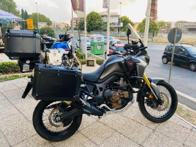 Honda africa twin crf 1000 l tutto incluso anche il Honda africa twin crf 1000 l tutto incluso anche il