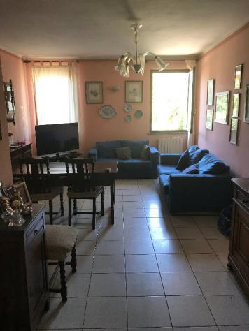 Villetta bifamiliare in vendita a calci 135 mq rif: 574514