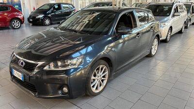 Lexus ct hybrid luxury usata a cesano maderno -