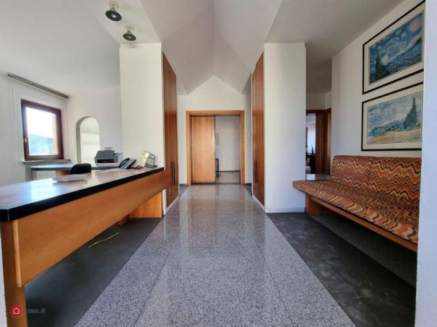 Ufficio di 130mq a ponsacco Ufficio di 130mq a ponsacco