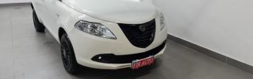 Lancia ypsilon 900…