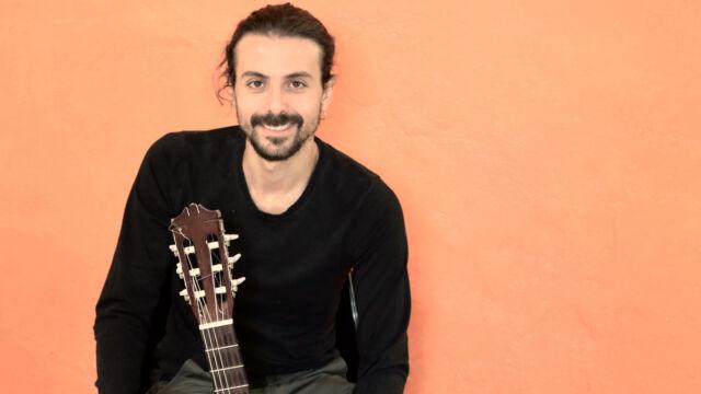 Lezioni di chitarra moderna (dal jazz al pop) anche online