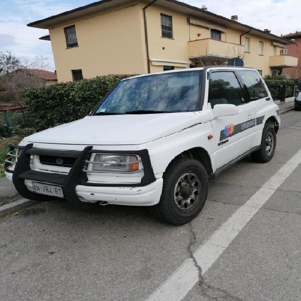 Suzuki vitara benzina del 1997, in ottime condizioni, km 196