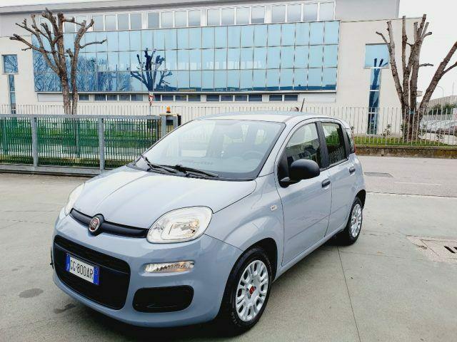 Fiat panda 1.0 firefly s&amp;s hybrid easy