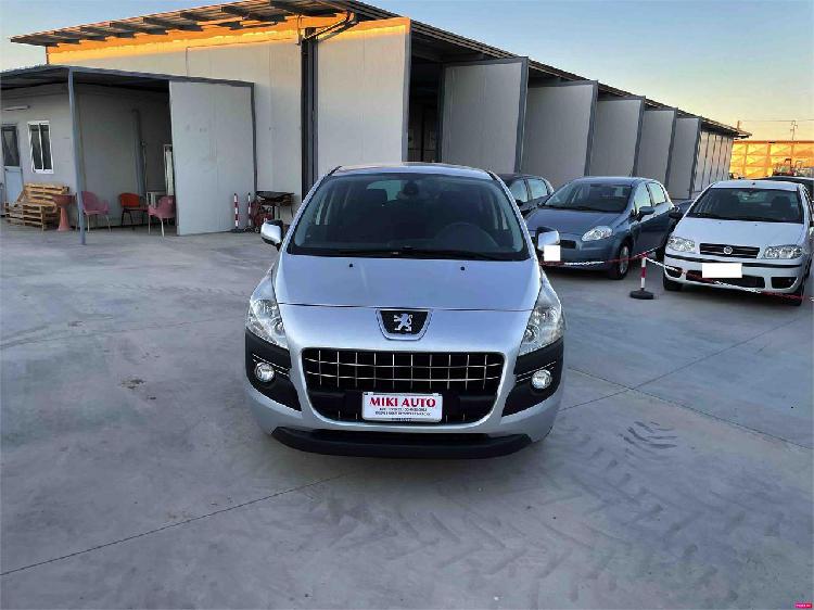 Peugeot 3008 3008 1.6 hdi 110 cv ca. robot. premium