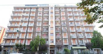 App. a torino di 60 mq App. a torino di 60 mq