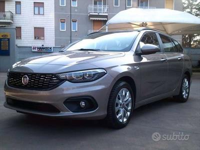 Fiat tipo 1.4 sw lounge prezzo promo, anno 2020, km 22000 Fiat tipo 1.4 sw lounge prezzo promo, anno 2020, km 22000