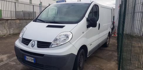 Renault trafic 3 posti 20 dci Renault trafic 3 posti 20 dci