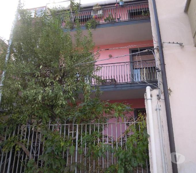 Appartamento 120 mq con garage 35 mq a belpasso belpasso - casa in vendita - 322827311