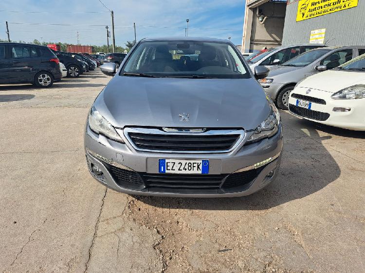 Peugeot 308 1.6 hdi - 2015 sw Peugeot 308 1.6 hdi - 2015 sw