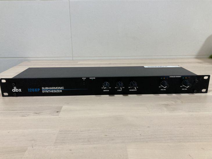 Dbx 120 xp sintetizzatore subarmonico Dbx 120 xp sintetizzatore subarmonico