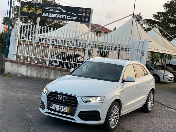 Audi q3 2.0 tdi 150 cv s line