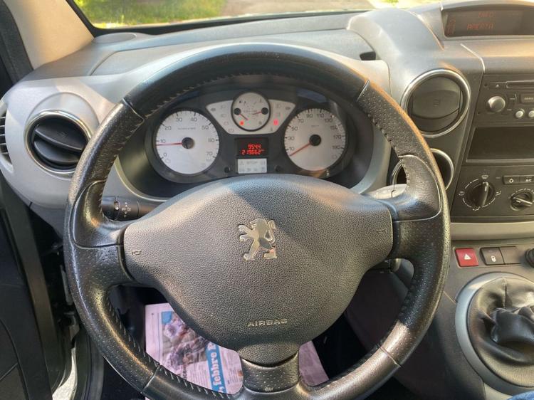 Peugeot partner tepee 1.6 hdi davvero molto bello guarda