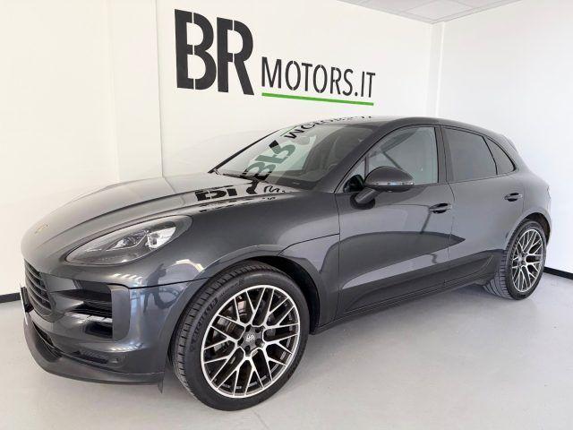 Porsche macan 2.0 b'"'iva espostab'"' Porsche macan 2.0 b'"'iva espostab'"'