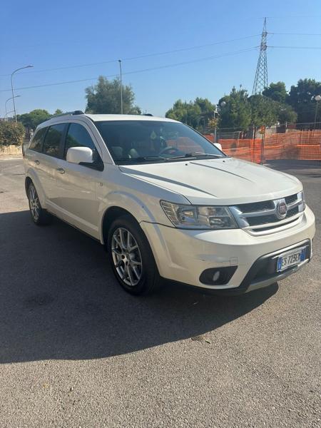 Fiat freemont 2.0 mjt 170 cv 4x4 aut. park avenue 7 posti Fiat freemont 2.0 mjt 170 cv 4x4 aut. park avenue 7 posti