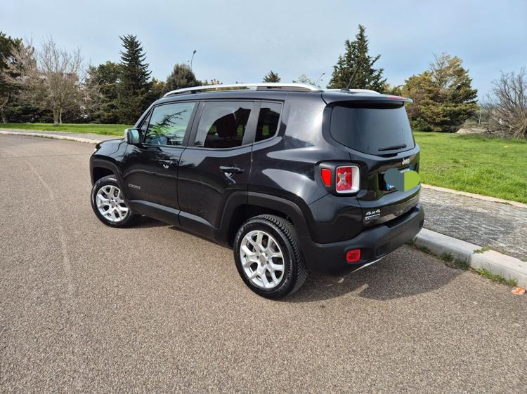 Jeep renegade 2.0 mjt 140cv 4×4 limited 2015 Jeep renegade 2.0 mjt 140cv 4×4 limited 2015