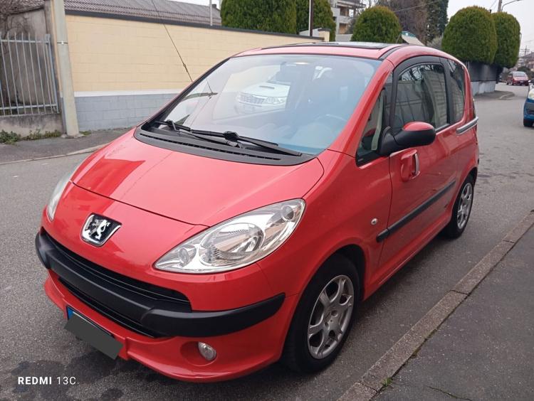 Peugeot 1007 1.6 cambio automatico permute Peugeot 1007 1.6 cambio automatico permute