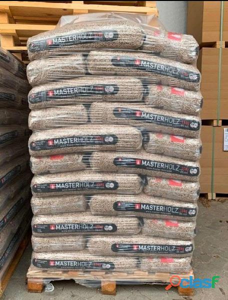 Pellet MasterHolz pedana da 72 sacchi 15 kg Pellet MasterHolz pedana da 72 sacchi 15 kg
